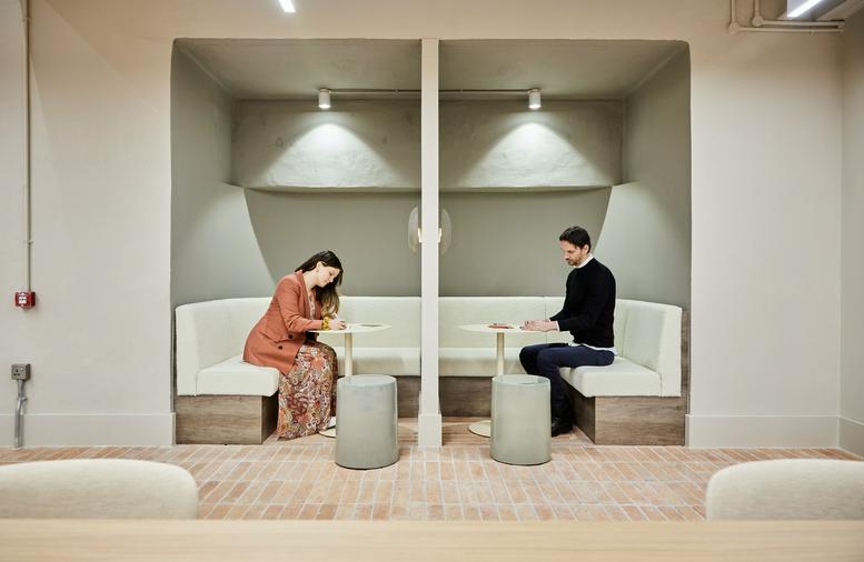 Photo of an office at 60 Ironmonger Row EC1V 3QR