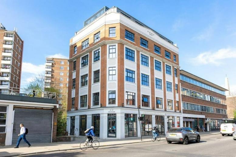 Photo of an office at 61-67 Old Street, 4th Floor EC1V 9HW