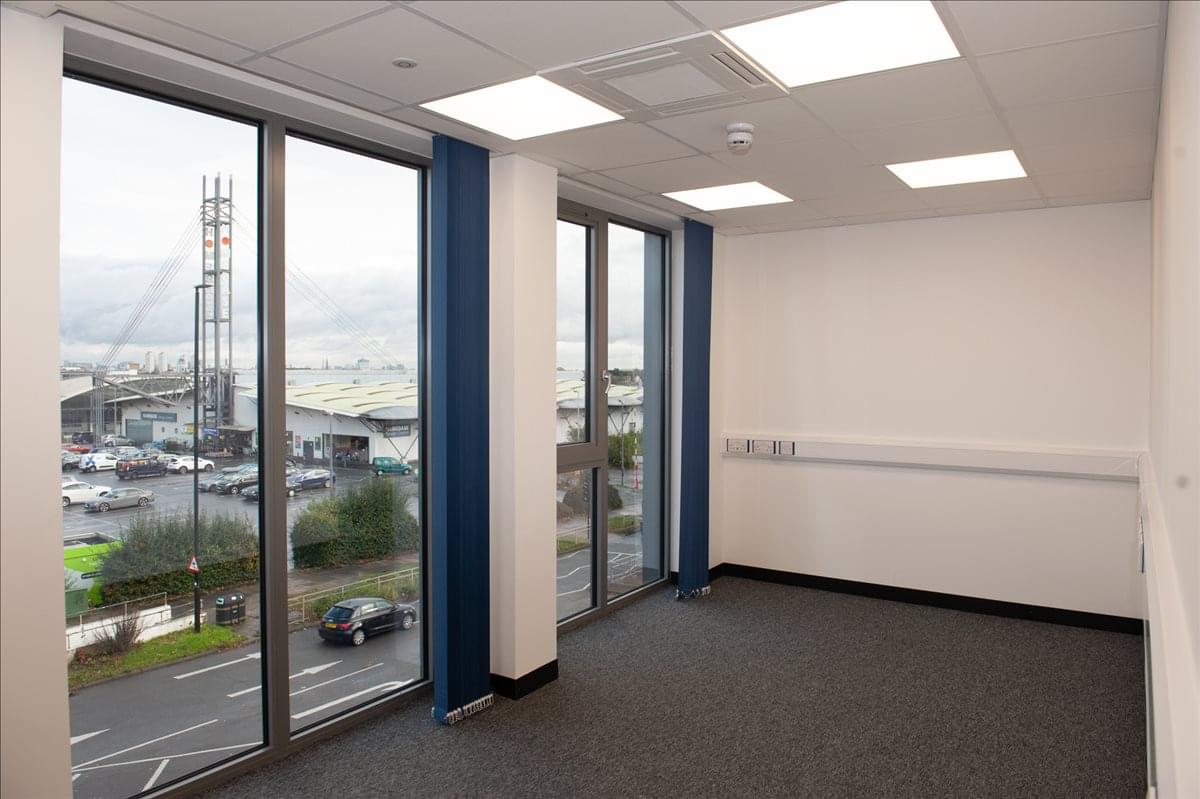 Photo of Office Space on 893 Great West Road - Brentford