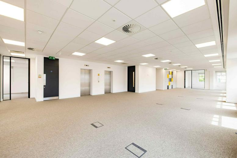 Image of an office at 61 Queen Street Place, City Of London EC4R 1EB