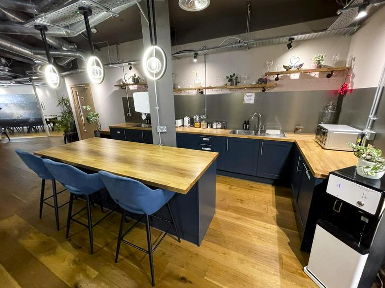 Photo of an office at 64, Great Eastern Street EC2A 3QR