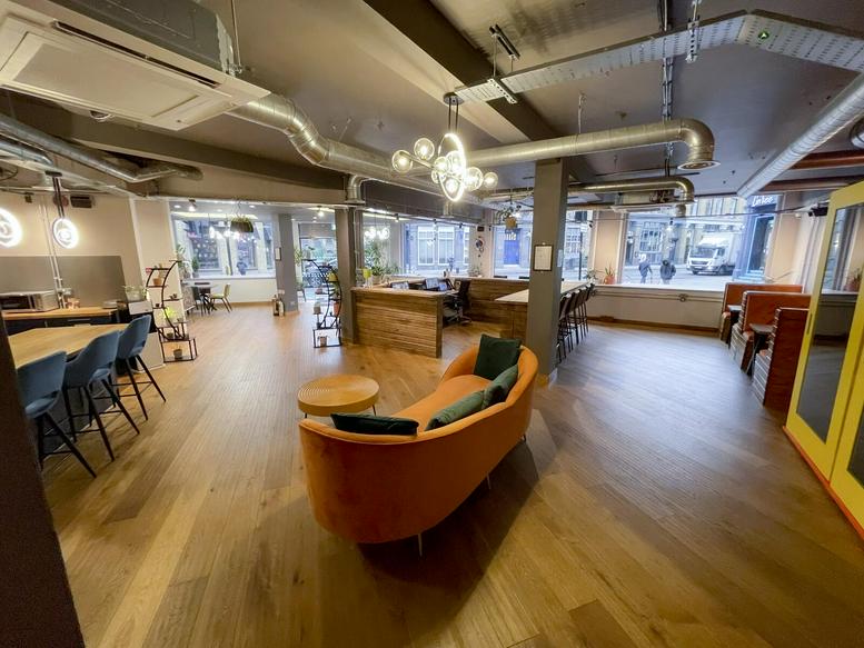 Photo of an office at 64, Great Eastern Street EC2A 3QR