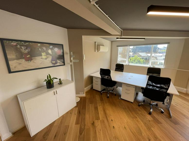 Photo of an office at 64, Great Eastern Street EC2A 3QR
