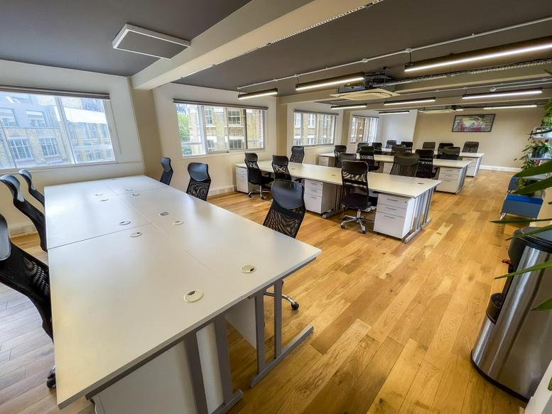 Photo of an office at 64, Great Eastern Street EC2A 3QR