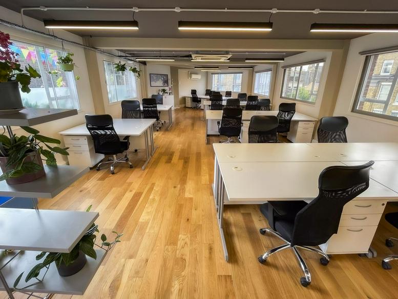 Photo of an office at 64, Great Eastern Street EC2A 3QR
