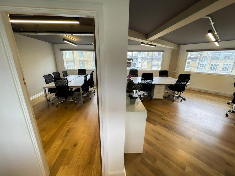 Image of the workspace at 64, Great Eastern Street EC2A 3QR