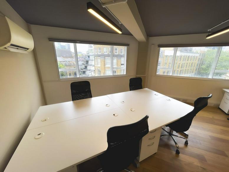 Photo of an office at 64, Great Eastern Street EC2A 3QR