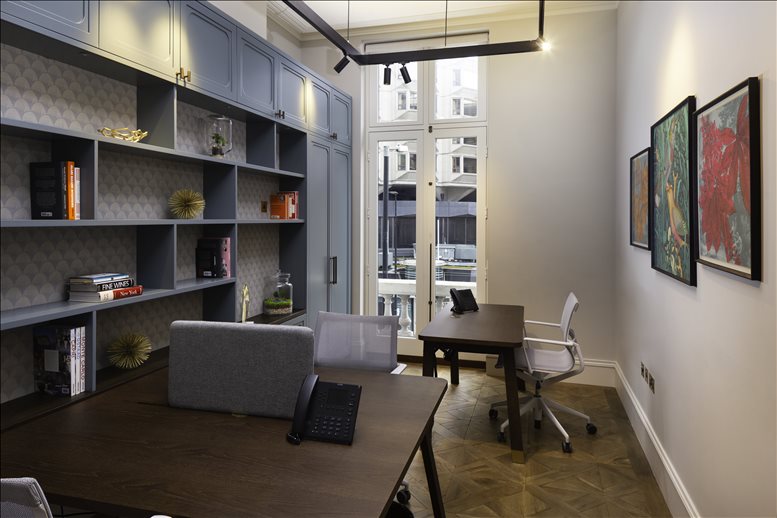Image of an office at 64 Knightsbridge SW1X 7JX