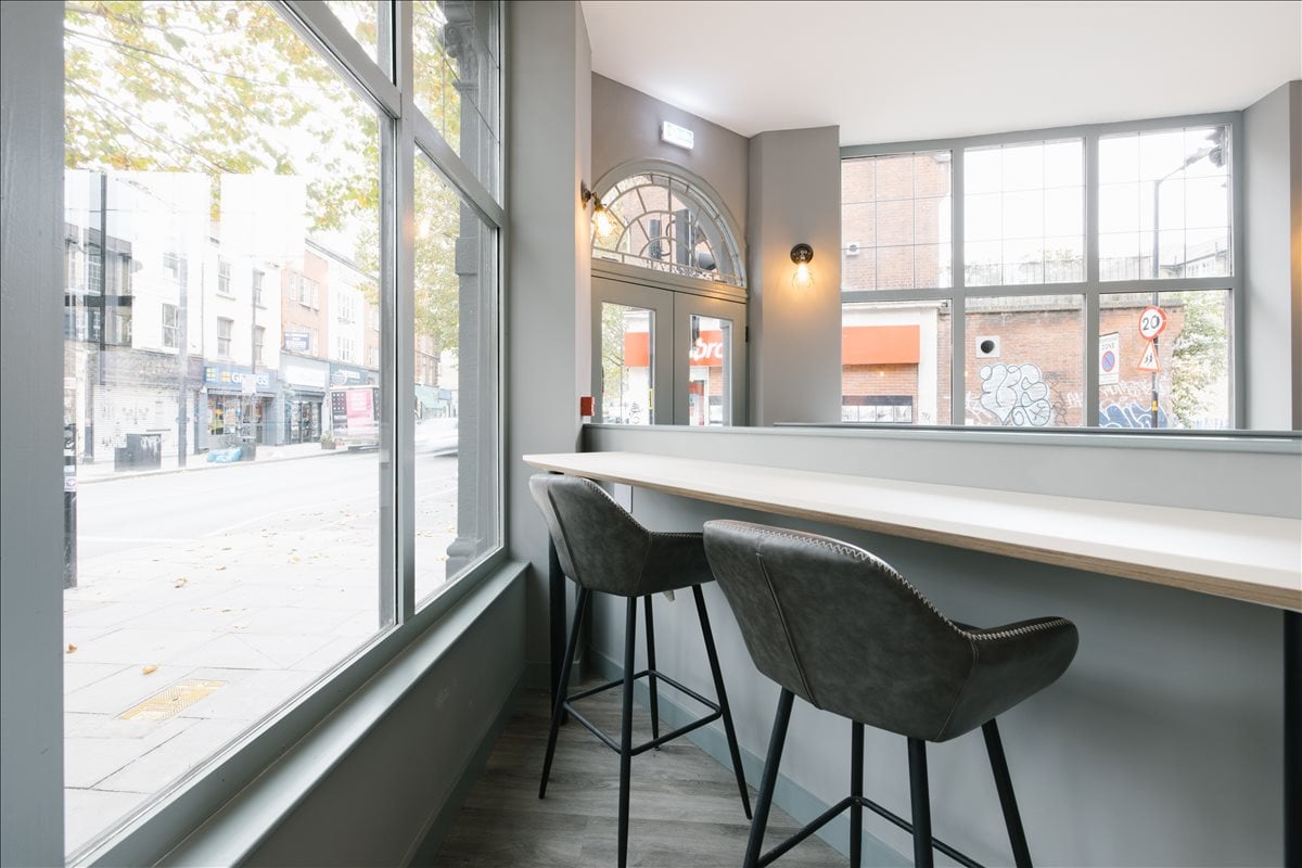 Photo of the workspace available at 64 Tower Bridge Road SE1 4TR 