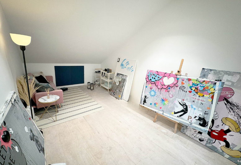 Photo of an office at 679, High Road Leyton E10 6RA