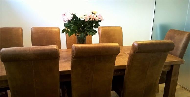 Image of an office at 67 Wingate Square SW4 0AF