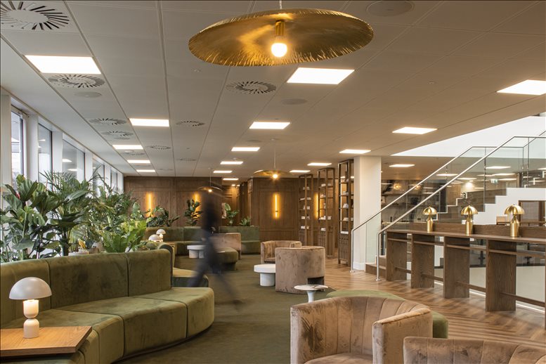 Photo of the workspace available at 68 King William Street EC4N 7HR