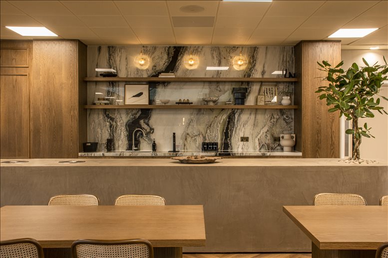 Image of an office at 68 King William Street EC4N 7HR