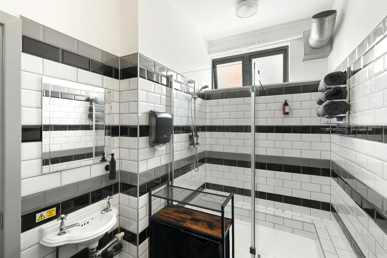 Photo of an office at 69, Old Street EC1V 9HX