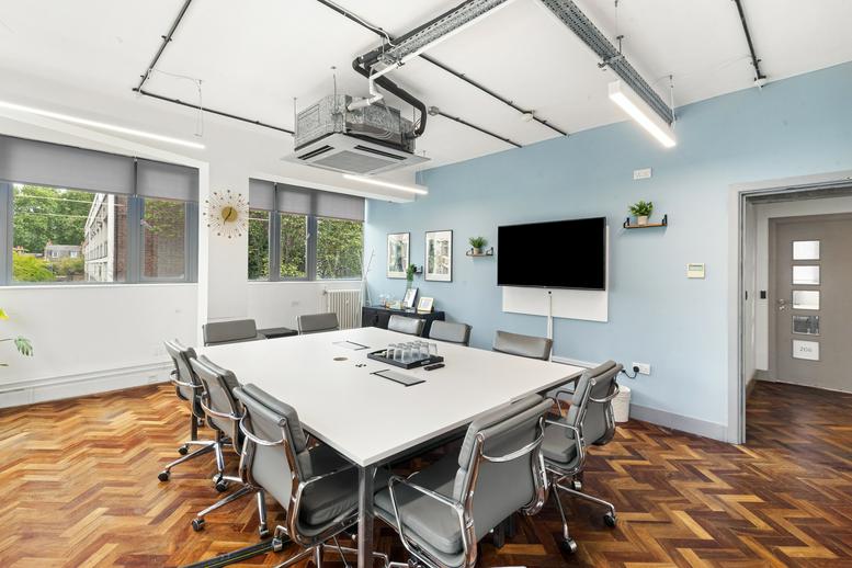 Photo of an office at 69, Old Street EC1V 9HX