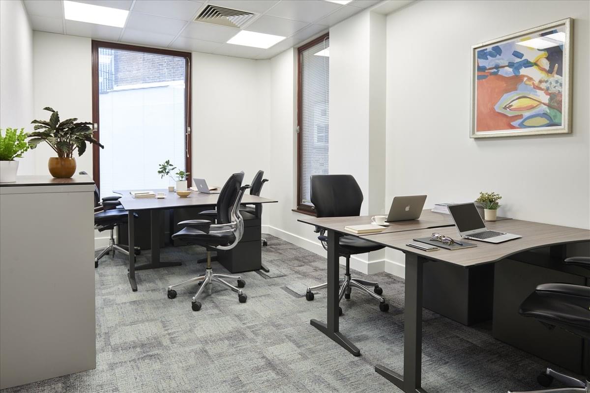 Image of the workspace at 6 Snow Hill, Farringdon EC1A 2AY