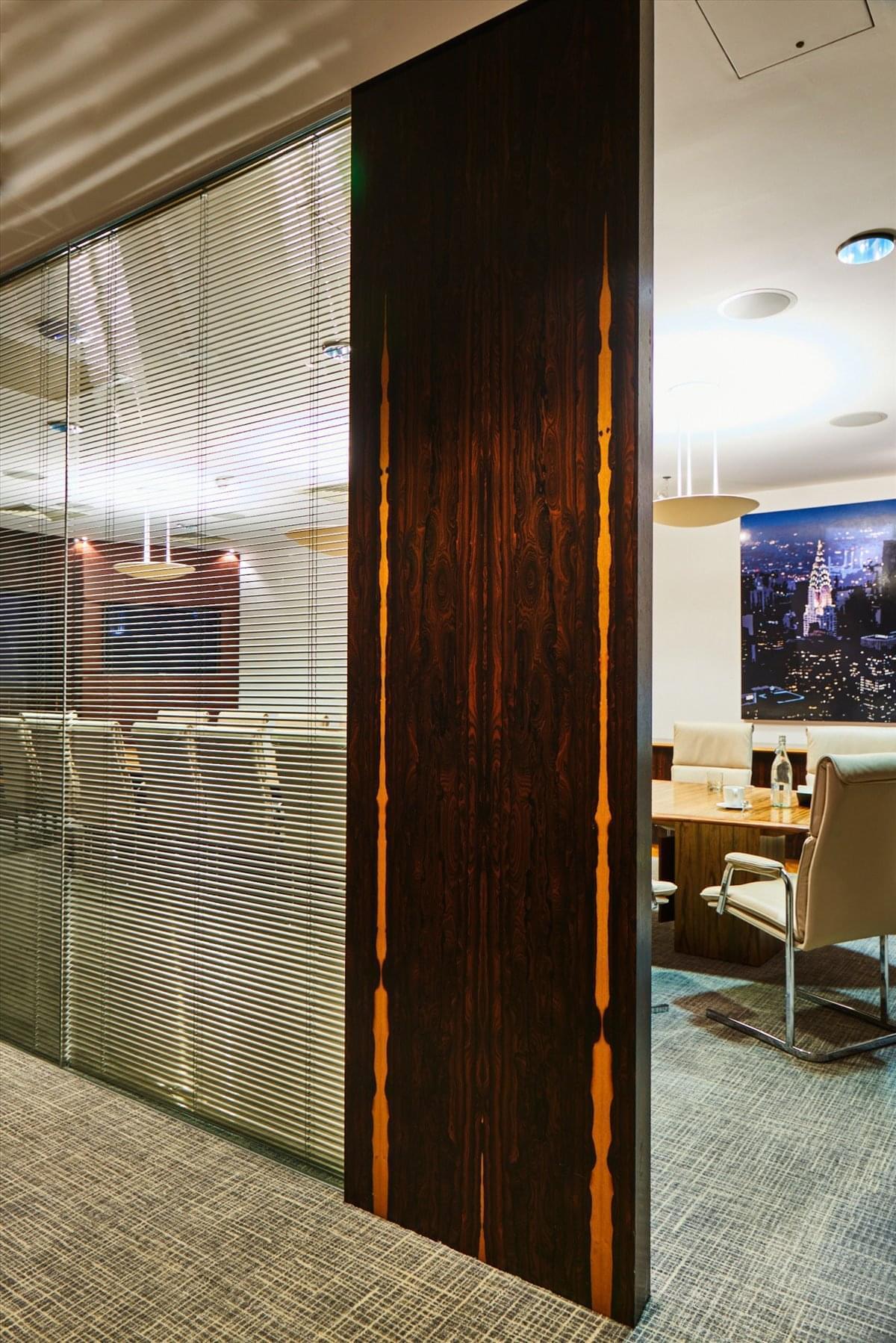Image of an office at 6 Snow Hill, Farringdon EC1A 2AY