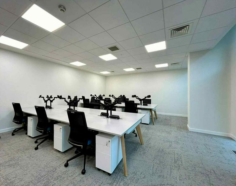 Photo of an office at 6, Tinworth Street SE11 5AL