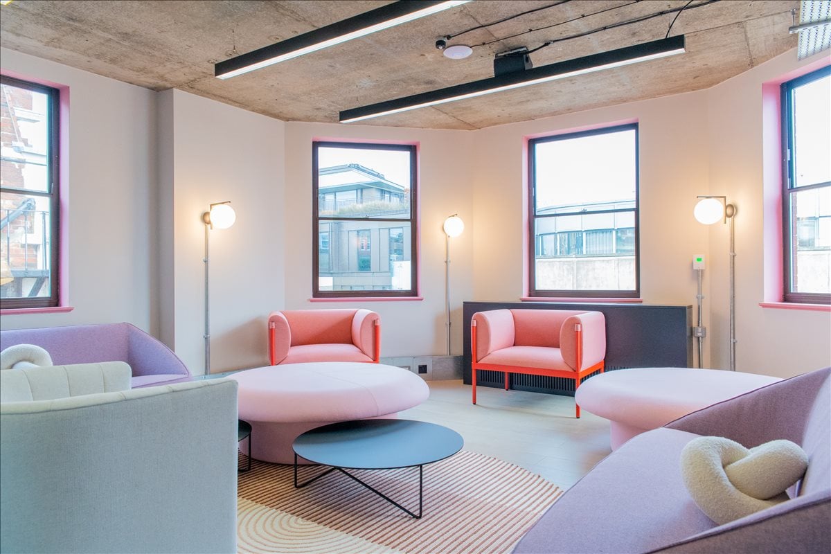 Image of the workspace at 6 Wrights Lane, Huckletree Kensington W8 6TA