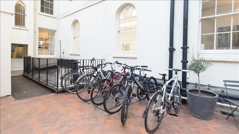 Photo of an office at 7-8 Henrietta Street, West End WC2E 8PS