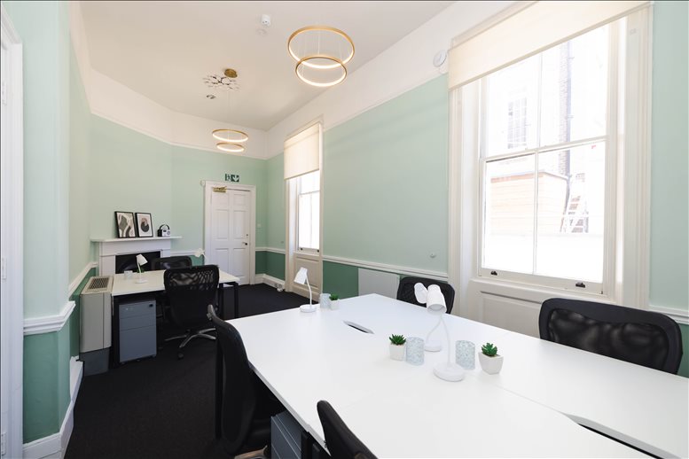 Photo of the workspace available at 7-8 Henrietta Street, West End WC2E 8PS