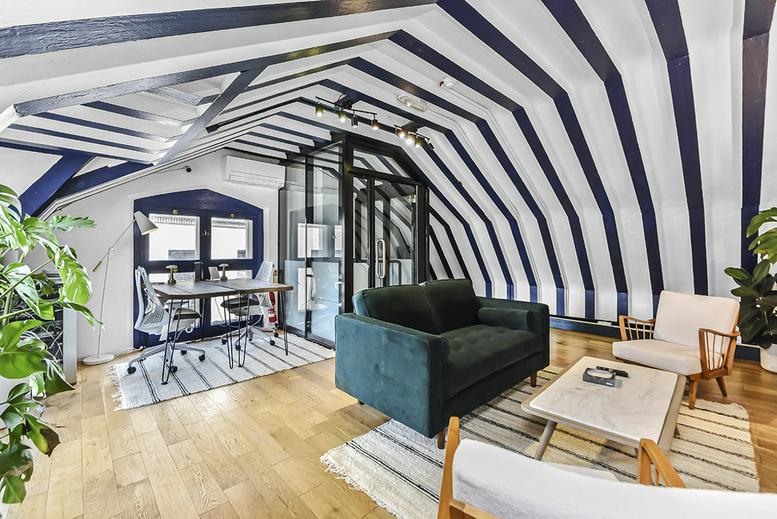 Photo of an office at 70-71, Wells Street W1T 3QE