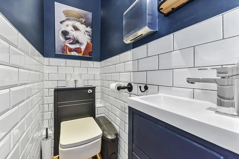 Photo of an office at 70-71, Wells Street W1T 3QE