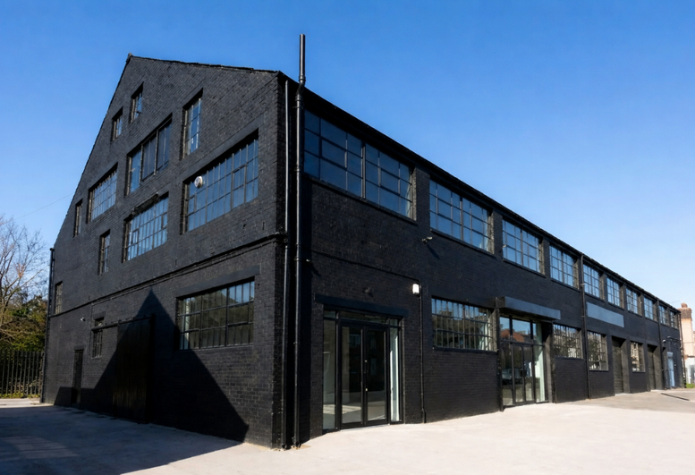 Photo of the workspace available at 70, Norlington Road E10 6JX
