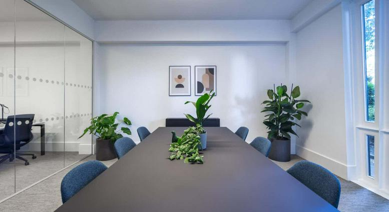 Image of the workspace at 70 South Lambeth Road SW8 1RL