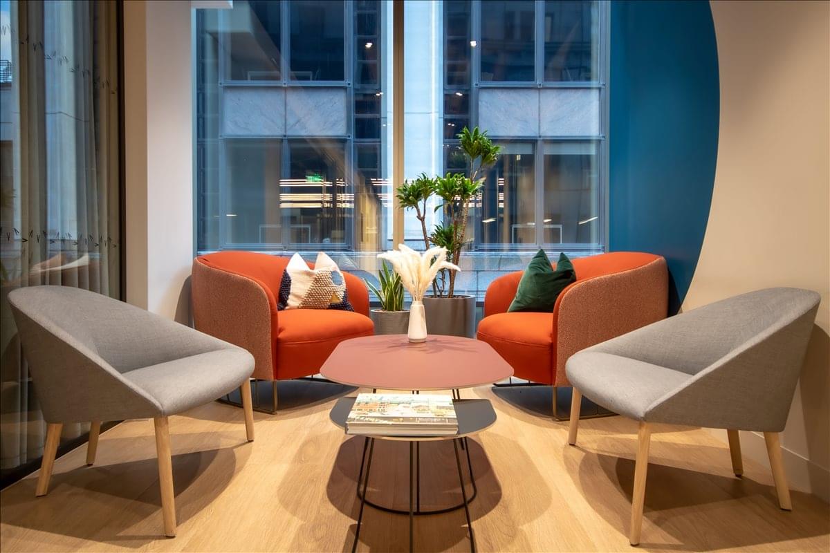Photo of an office at 70 St Mary Axe, City Of London EC3A 8BE