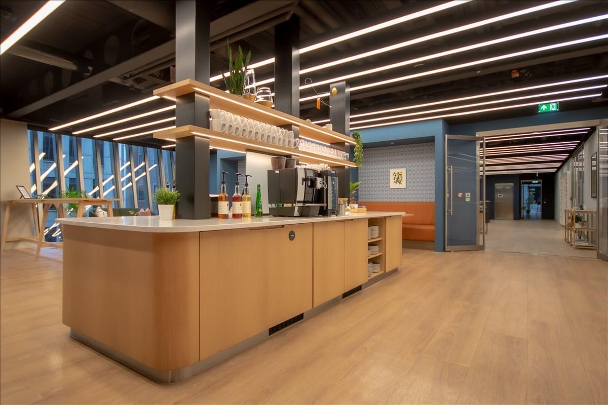 Photo of an office at 70 St Mary Axe, City Of London EC3A 8BE
