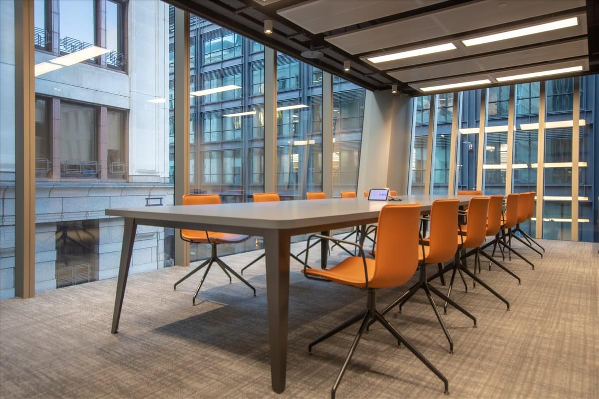 Photo of an office at 70 St Mary Axe, City Of London EC3A 8BE