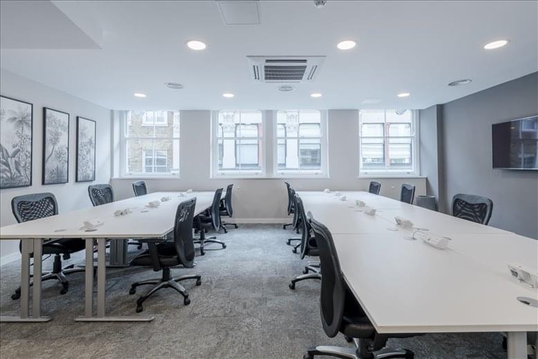 Photo of an office at 73 Watling Street EC4M 9BJ