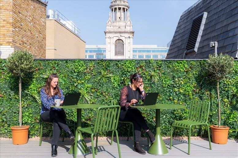 Photo of the workspace available at 73 Watling Street EC4M 9BJ