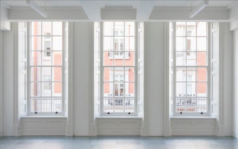 Photo of the workspace available at 75 Grosvenor Street W1K 3JS