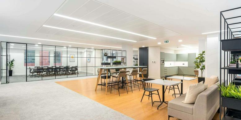 Photo of an office at 77 Gracechurch Street, City Of London EC3V 0AS