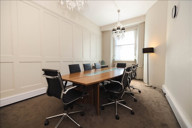 Photo of an office at 7 Grosvenor Gardens, Central London SW1W 0BD