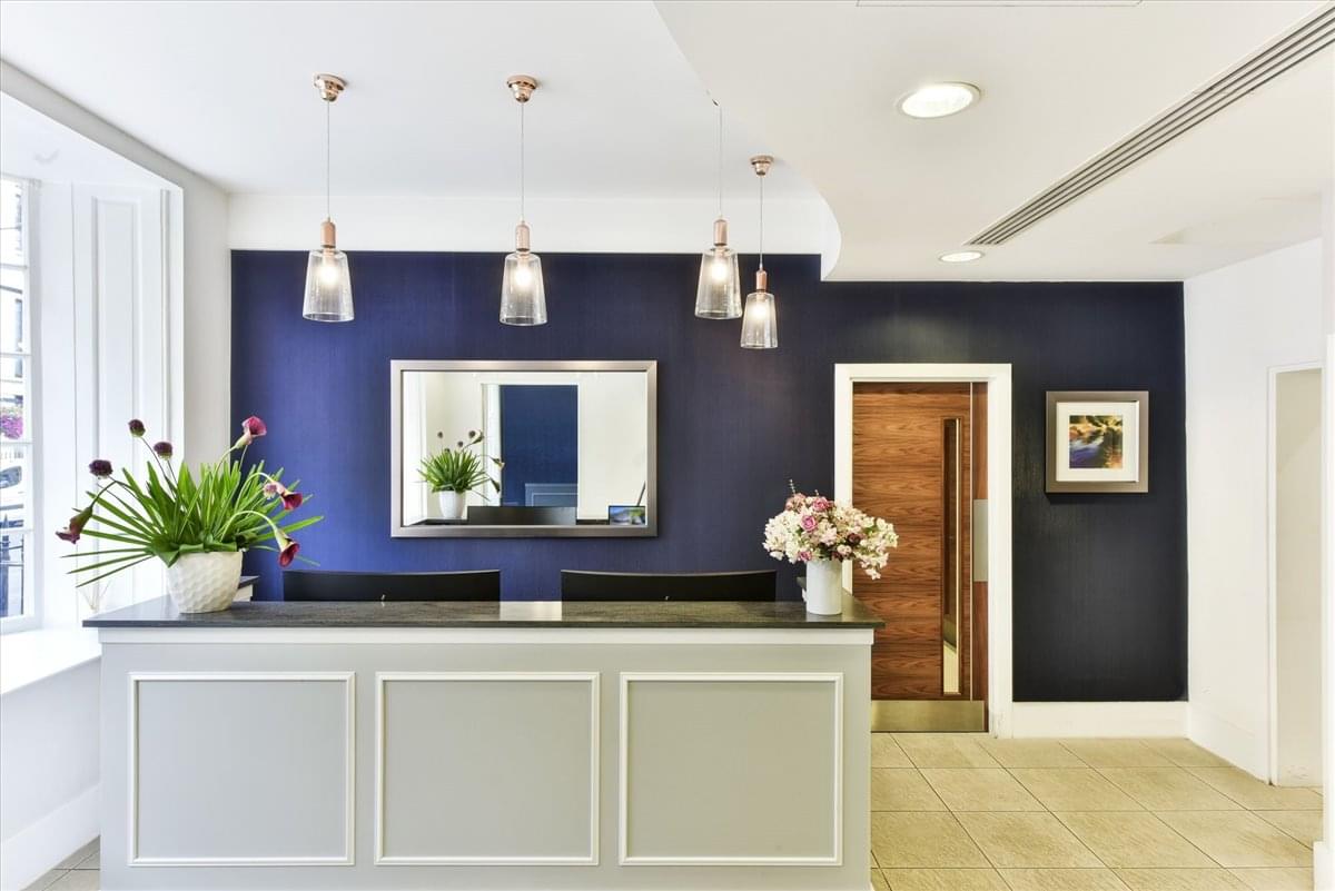 Image of the workspace at 8-10 Hill Street W1J 5NG