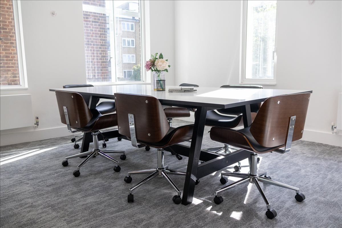 Image of an office at 80-86 Gray's Inn Road WC1X 8NH