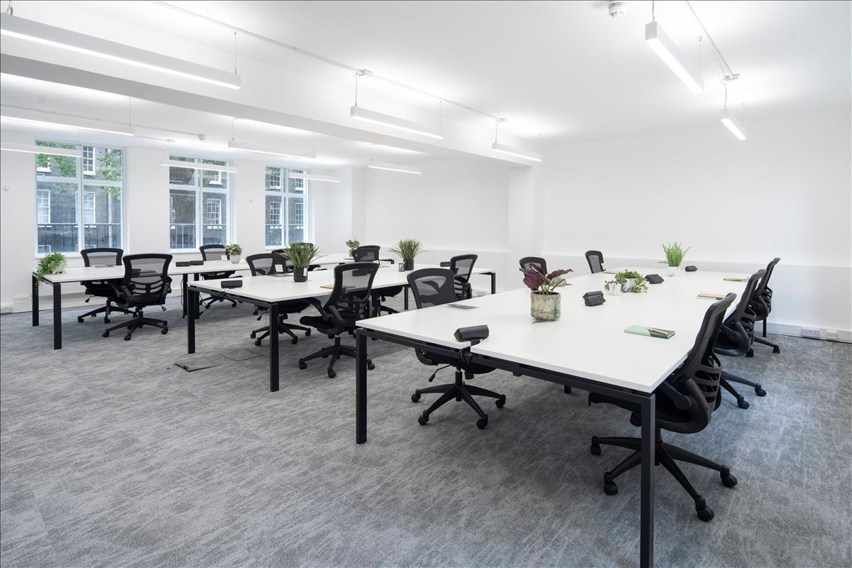 Photo of an office at 80-86 Gray's Inn Road WC1X 8NH