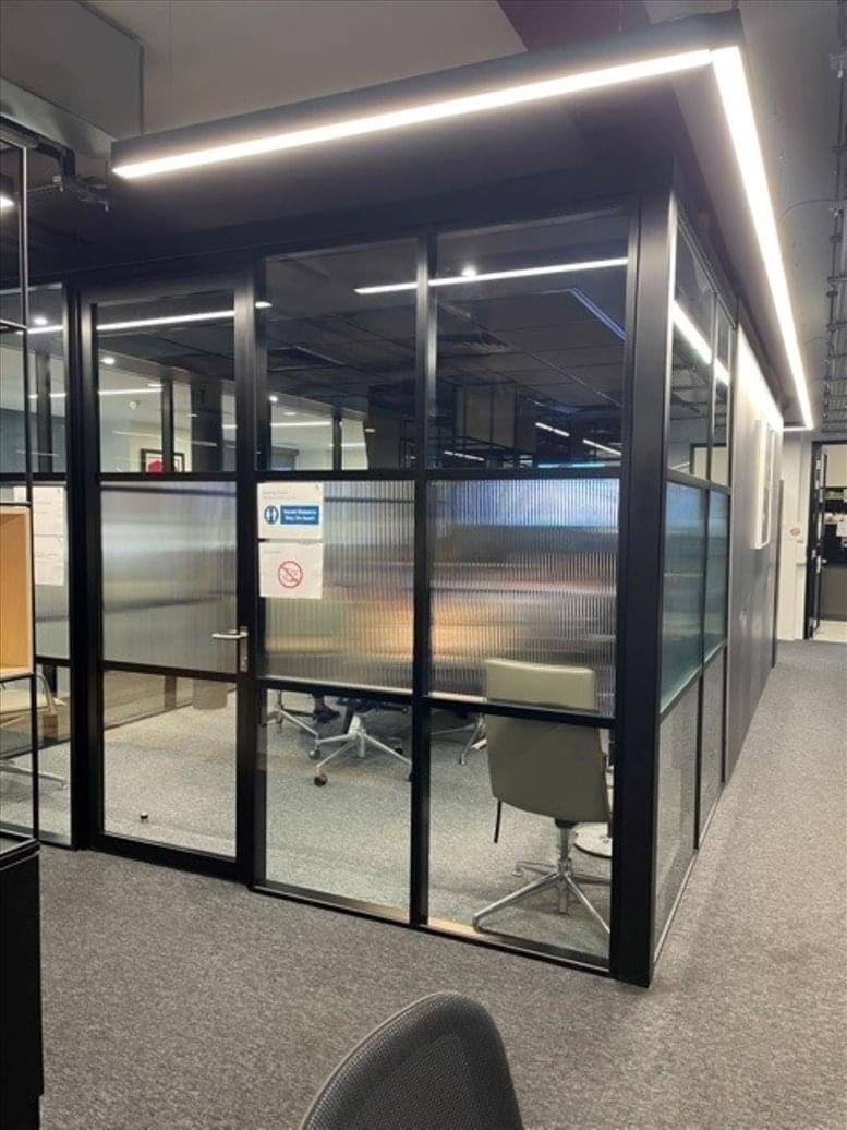 Photo of an office at 80 Middlesex St E17EZ