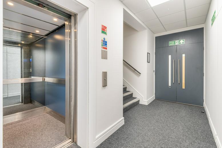 Image of the workspace at 81-83, Victoria Road KT6 4NS