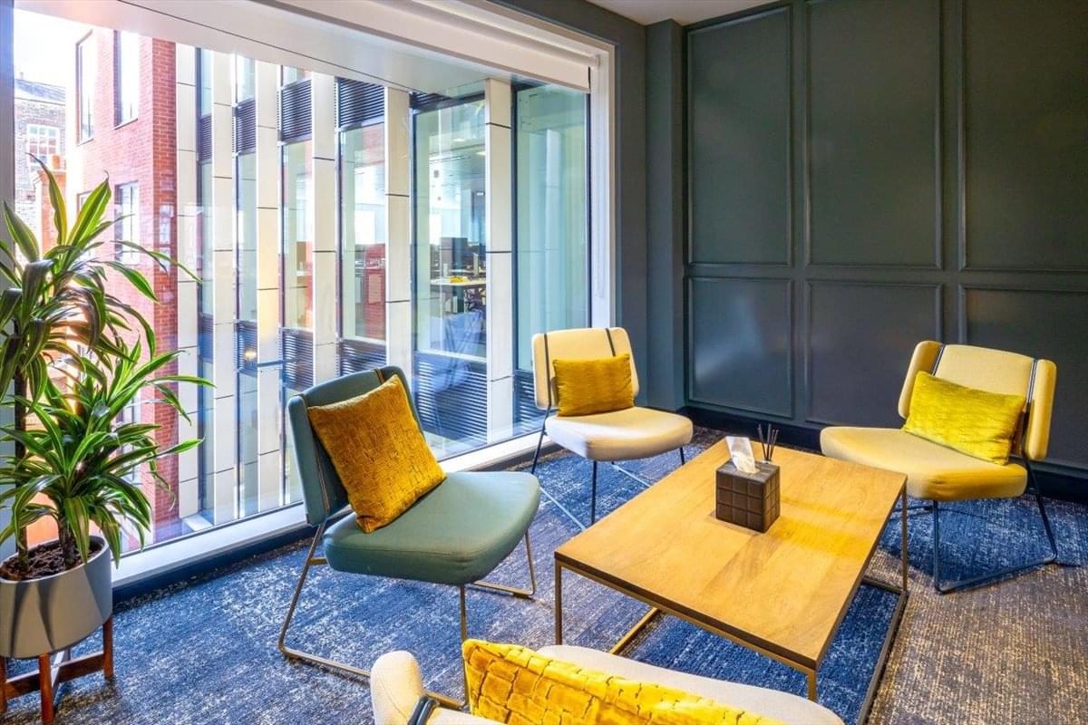 Photo of the workspace available at 81 Chancery Lane WC2A 1DD