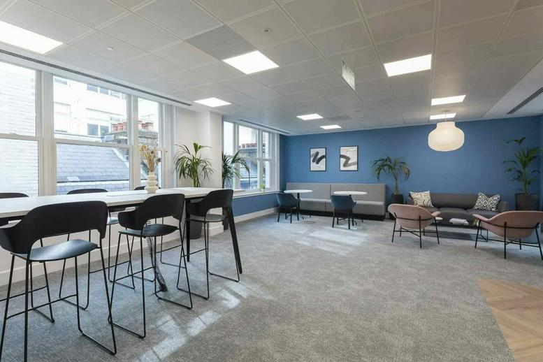 Photo of an office at 81 Gracechurch Street, City Of London EC3V 0AU