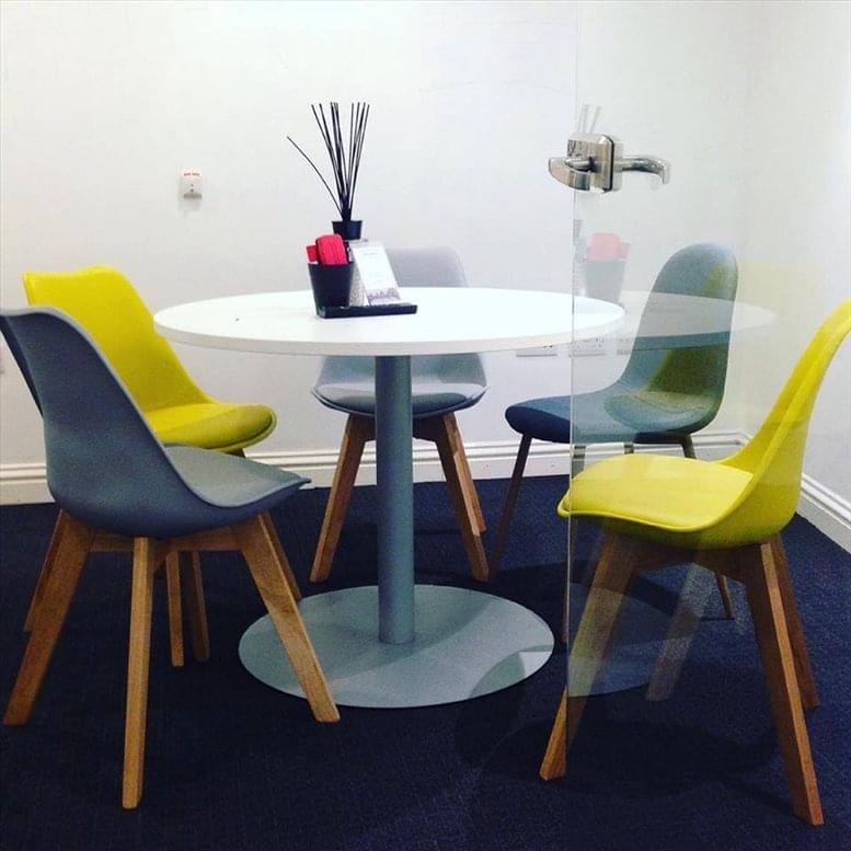 Photo of the workspace available at 83 Lavender Hill SW11 5QL