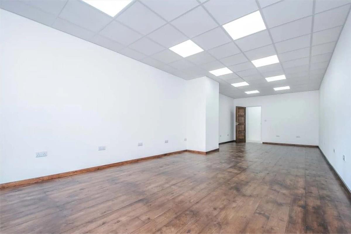 Facilities furnishings & layout of the office for rent at 8, Lyon Way Industrial Estate, Lyon Way UB6 0BN