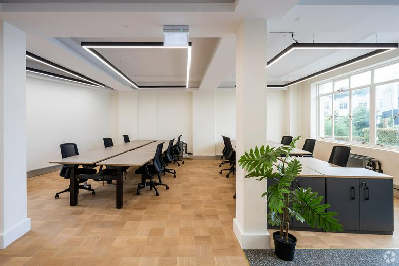 Image of an office at 90-93, Cowcross Street EC1M 6BF