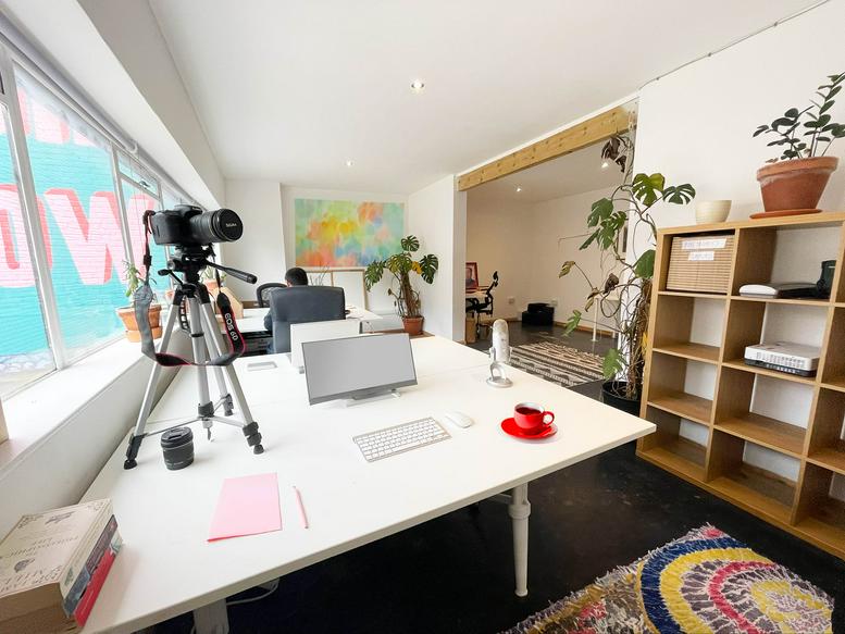 Photo of an office at 90-94, Wallis Road E9 5LN