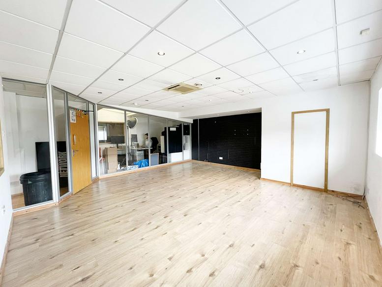 Photo of an office at 90-94, Wallis Road E9 5LN