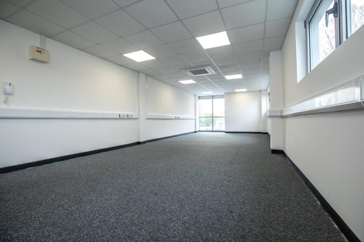 Image of the workspace at 92 Oldfields Road, Oldfields Trading Estate, Cheam SM1 2NU